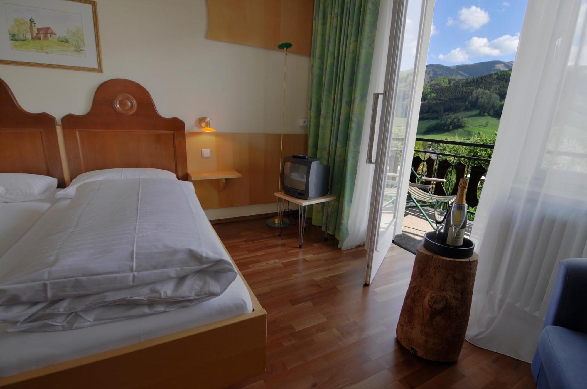 Landgasthof Kirchenwirt Grossraming Kültér fotó